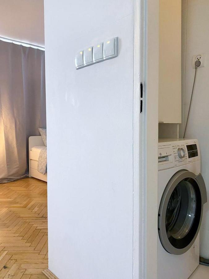 Halby Apartment Chlodna 15 Warszawa Eksteriør billede